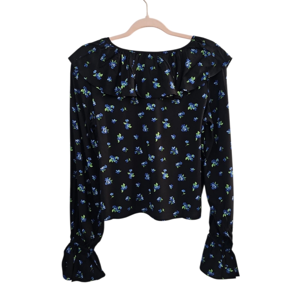 NWT Revolve Weworewhat Womens Floral Ruffled Bell Sleeve Blouse Size M - Picture 3 of 4